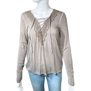 AEO Lace-Up Up Long Sleeve Tee - Military Green